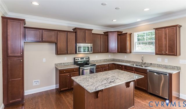 1760 Mountain Rd, Glen Allen, VA 23060