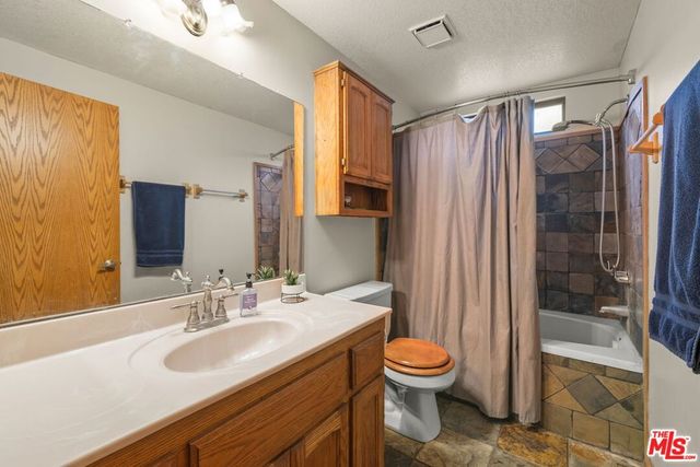 1044 G Lane, Big Bear City, CA 92314