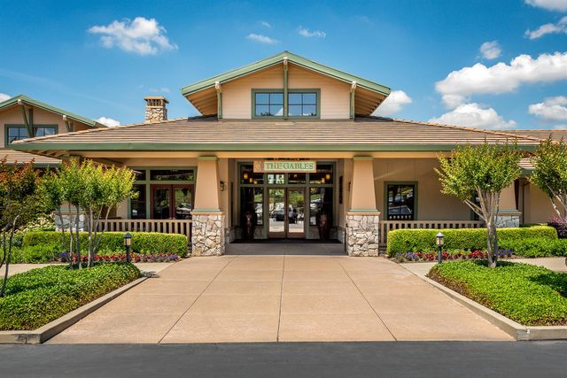 3641 Darlington Ct, Rocklin, CA 95765