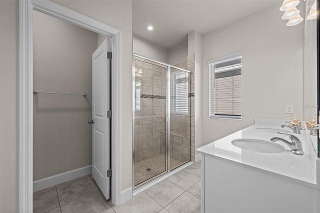 8724 STARRY NIGHT TERRACE, Parrish, FL 34219