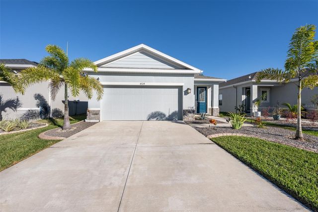 8724 STARRY NIGHT TERRACE, Parrish, FL 34219