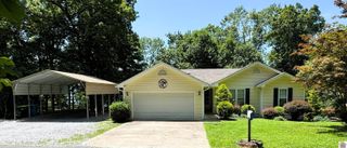 477 Beechwood Dr, Cadiz, KY 42211