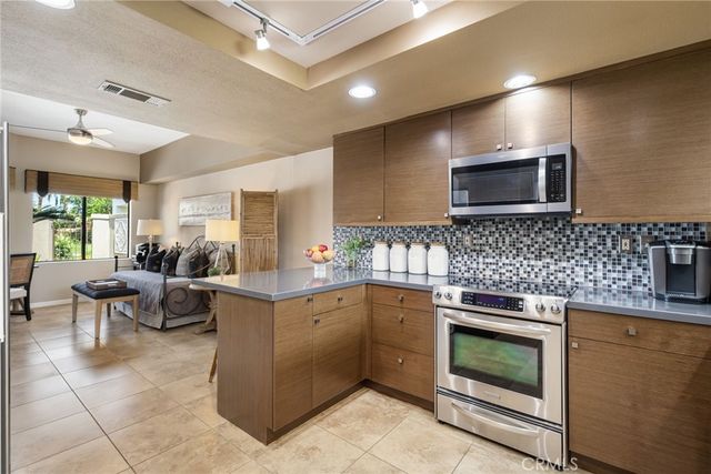 54137 Oak Hill, La Quinta, CA 92253
