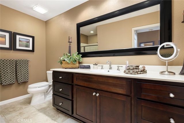 54137 Oak Hill, La Quinta, CA 92253