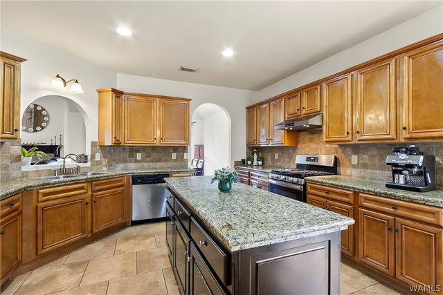 3550 Saint Martinville, Tuscaloosa, AL 35406