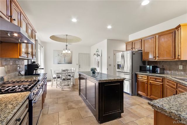 3550 Saint Martinville, Tuscaloosa, AL 35406