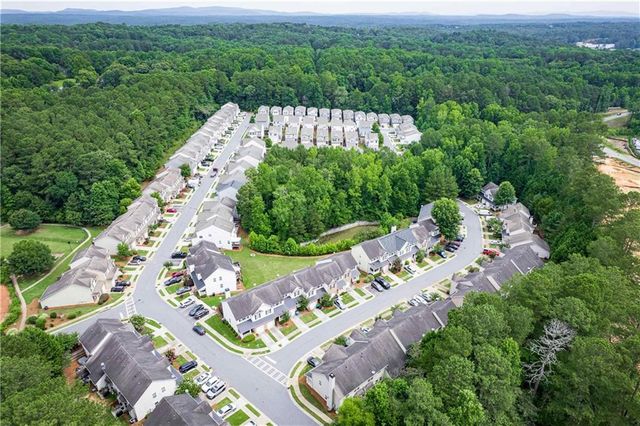 457 Colonial Walk, Woodstock, GA 30189