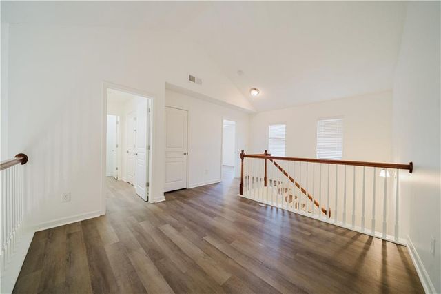 457 Colonial Walk, Woodstock, GA 30189