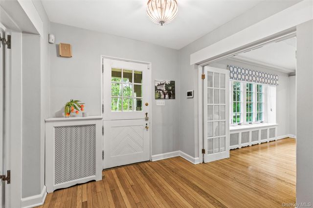 10 Woodland Drive, Rye, NY 10580