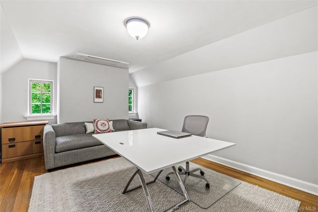 10 Woodland Drive, Rye, NY 10580