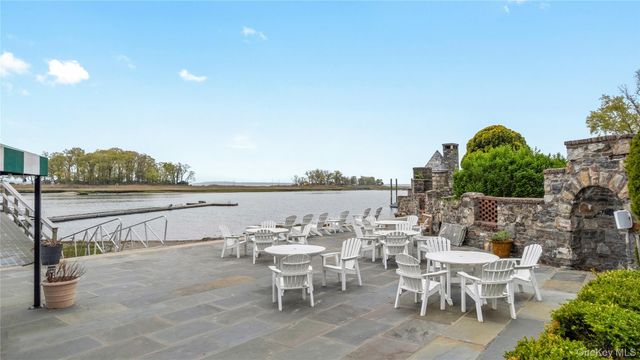 10 Woodland Drive, Rye, NY 10580