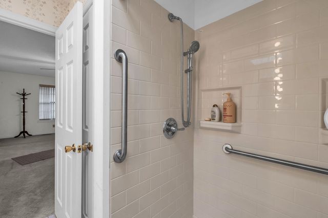 932 Johnson Road, Chickamauga, GA 30707