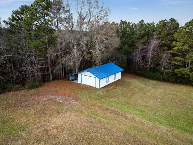 932 Johnson Road, Chickamauga, GA 30707