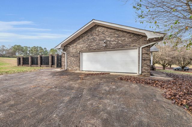 932 Johnson Road, Chickamauga, GA 30707