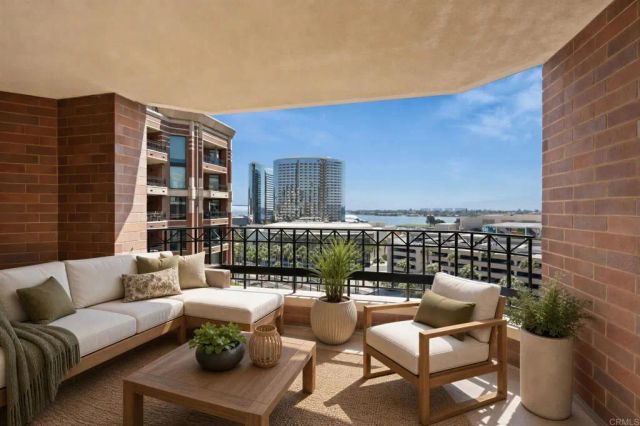 500 W Harbor 1110, San Diego, CA 92101