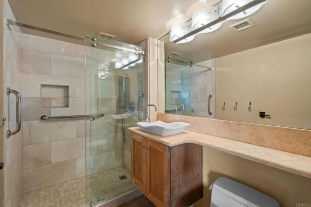 500 W Harbor 1110, San Diego, CA 92101