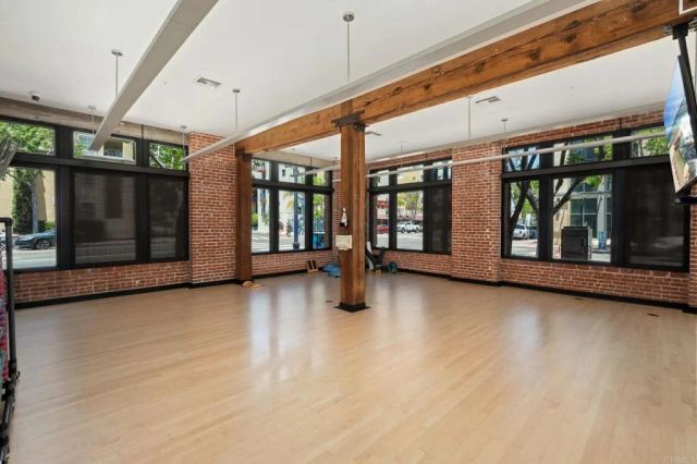 500 W Harbor 1110, San Diego, CA 92101