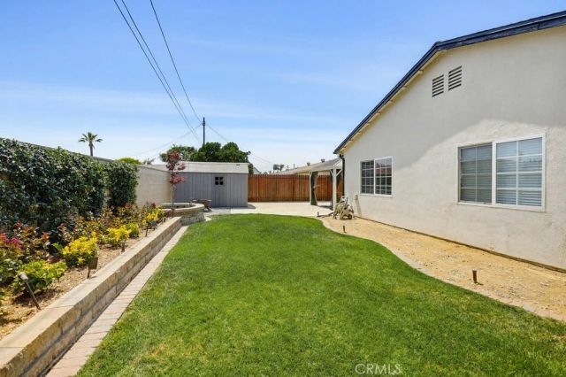 6102 Glacier, Westminster, CA 92683