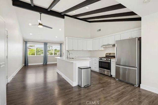 6102 Glacier, Westminster, CA 92683