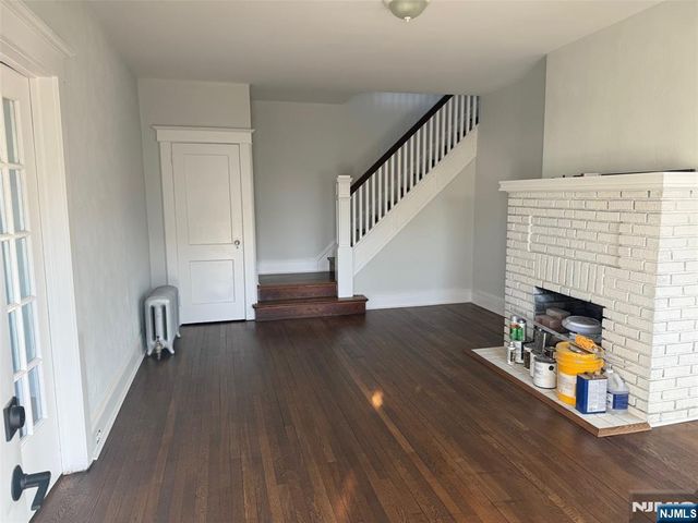 581 Broad Street, Carlstadt, NJ 07072