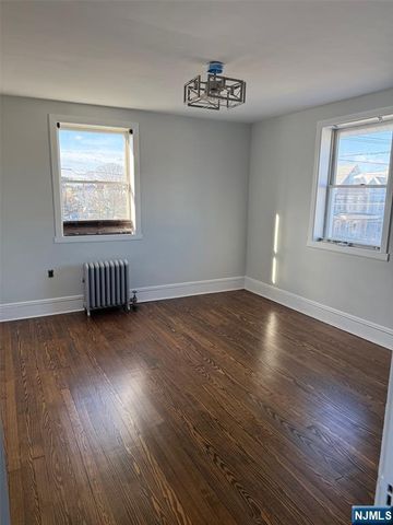 581 Broad Street, Carlstadt, NJ 07072