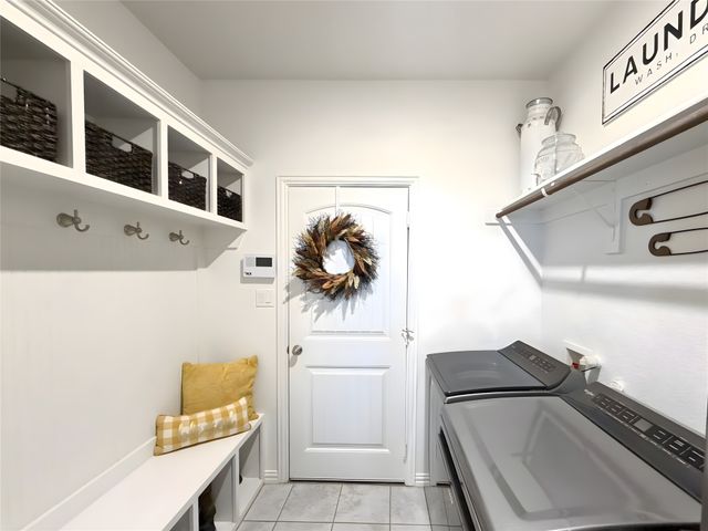 140 Spring Creek Circle, Paradise, TX 76073