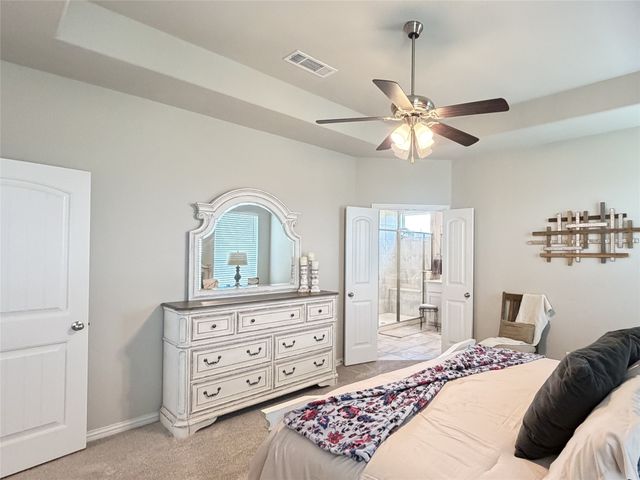 140 Spring Creek Circle, Paradise, TX 76073