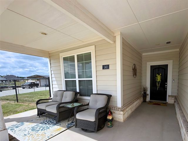 140 Spring Creek Circle, Paradise, TX 76073