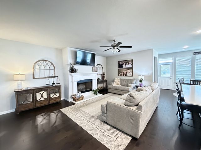 140 Spring Creek Circle, Paradise, TX 76073