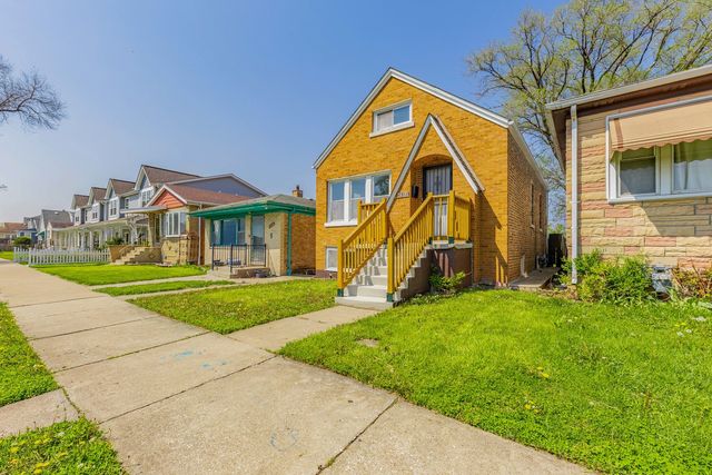 7614 W 63rd Place, Summit, IL 60501