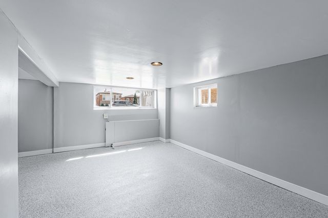 7614 W 63rd Place, Summit, IL 60501