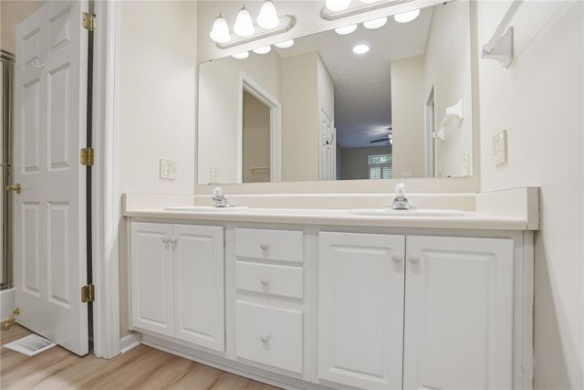 7448 New York Way, Butler Twp, OH 45414