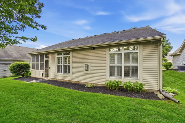 7448 New York Way, Butler Twp, OH 45414