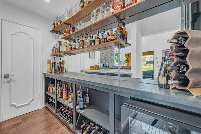 33 Charleston Street N, Sugar Land, TX 77478