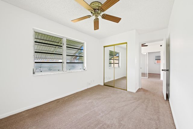 4524 NW 43rd Avenue, Tamarac, FL 33319