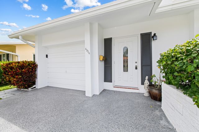 4524 NW 43rd Avenue, Tamarac, FL 33319