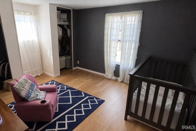 220 S Hunt Street, Greentown, IN 46936