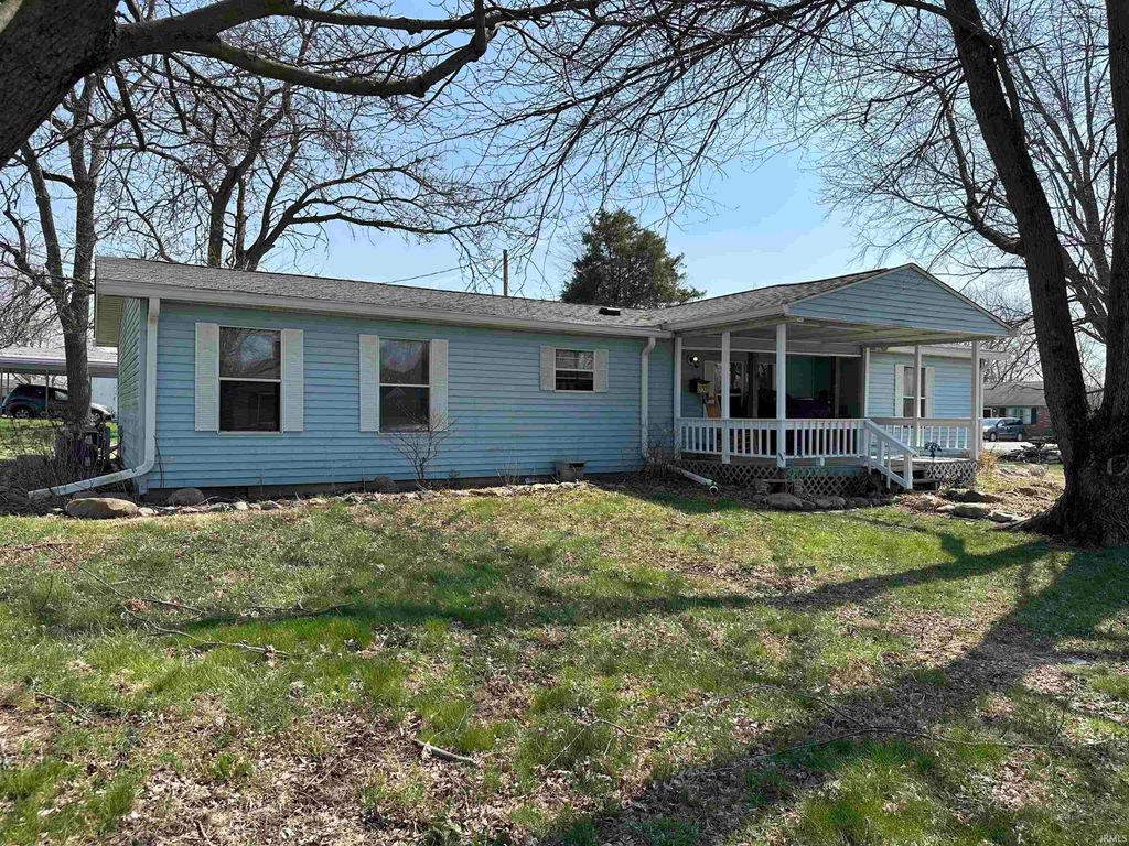220 S Hunt Street, Greentown, IN 46936