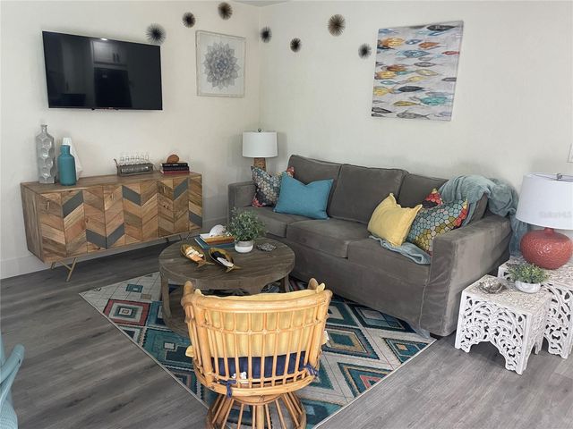 1912 MORRILL Lime, Sarasota, FL 34236