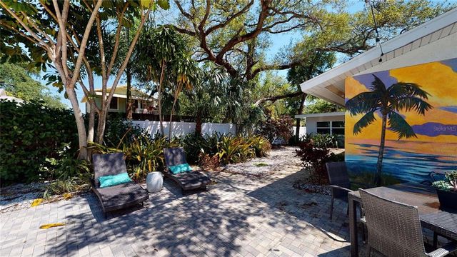1912 MORRILL Lime, Sarasota, FL 34236