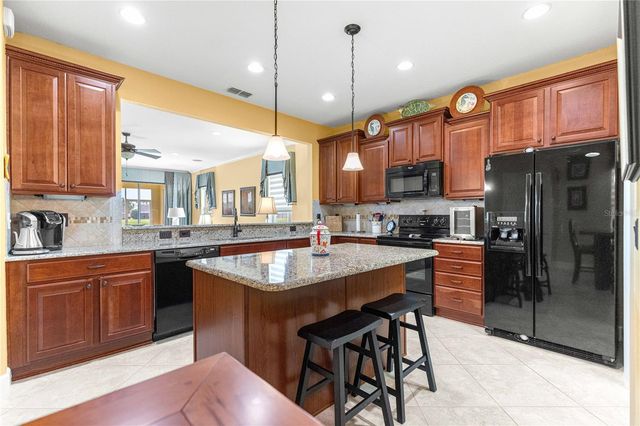 9530 SW 70TH LOOP, Ocala, FL 34481