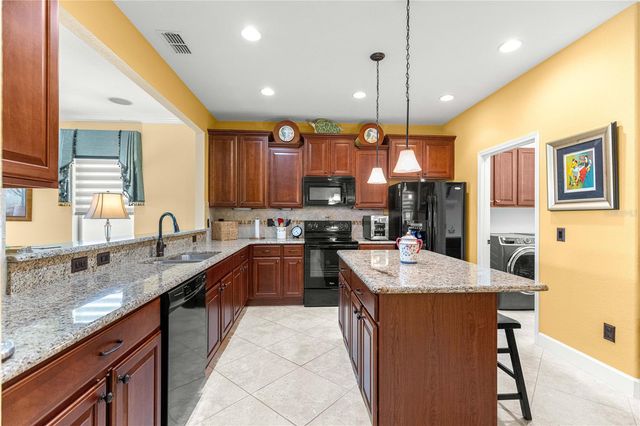 9530 SW 70TH LOOP, Ocala, FL 34481