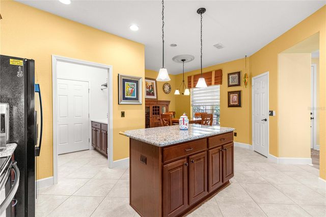 9530 SW 70TH LOOP, Ocala, FL 34481