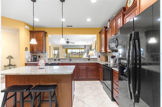 9530 SW 70TH LOOP, Ocala, FL 34481
