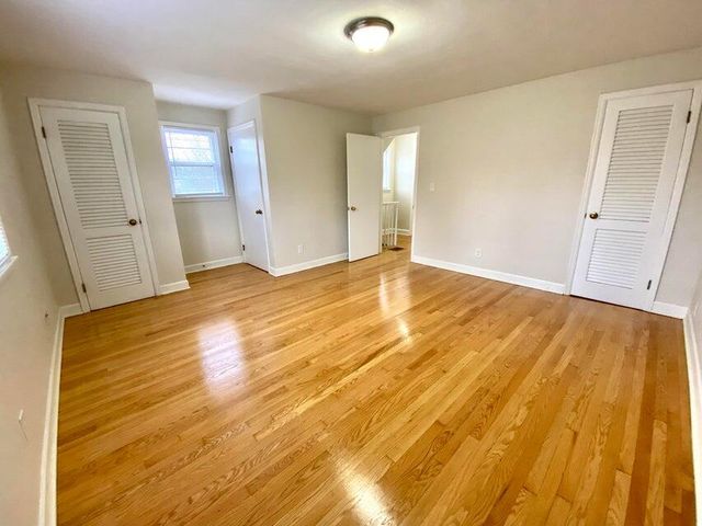 4320 Cresthill DR, Roanoke, VA 24018