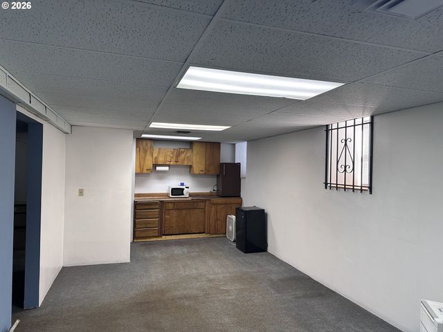 5848 Se MILWAUKIE Ave, Portland, OR 97202