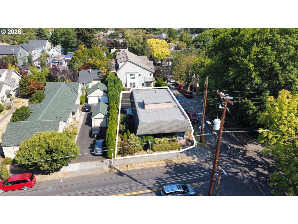 5848 Se MILWAUKIE Ave, Portland, OR 97202