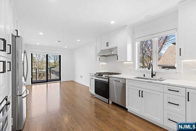213 7th Street, Palisades Park, NJ 07650