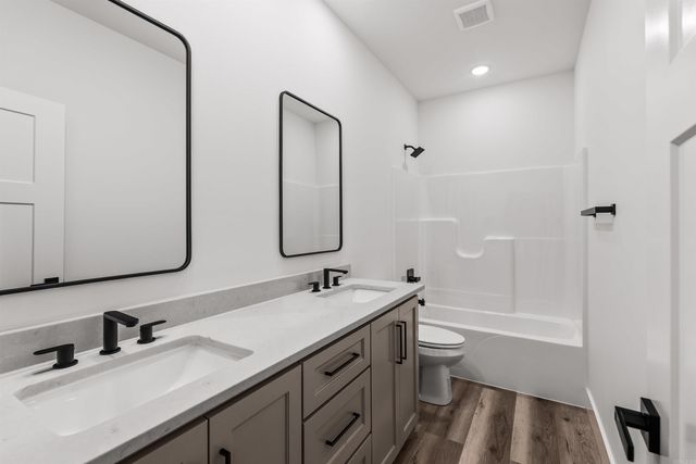 134 Republican Loop, Greenbrier, AR 72058