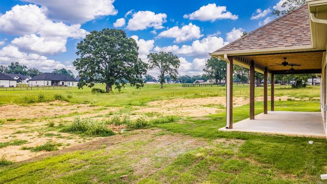 134 Republican Loop, Greenbrier, AR 72058